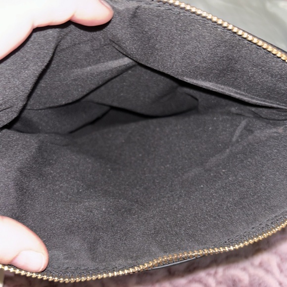 Ellen Tracy Crossbody - Picture 8 of 13